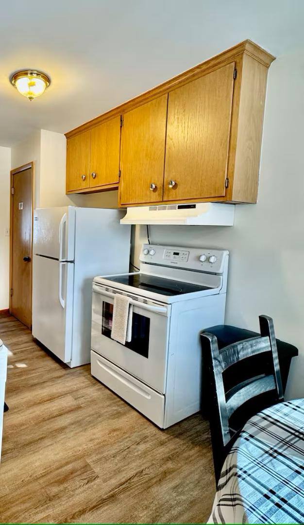Apartment for rent at 1062 Glenhill Rd #1062A, Saint Paul, MN 55126