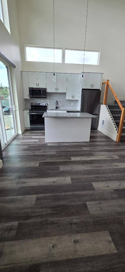 House for rent at 101 Julian Dr #140 Lodgebluff Lane, Eureka, MT 59917