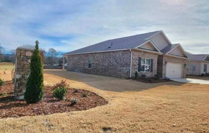 House for rent at 101 Canonbury Dr, New Market, AL 35761