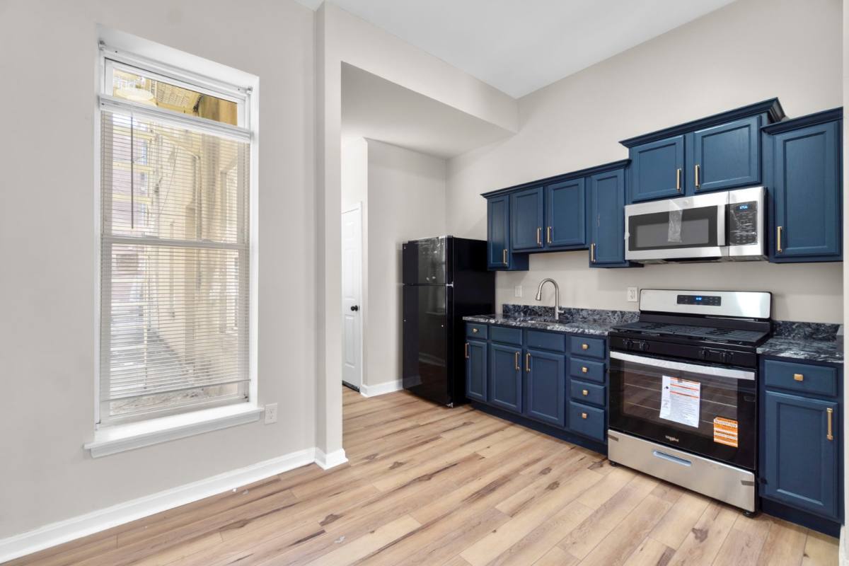 Townhouse for rent at 2027 E Baltimore St #1A, Baltimore, MD 21231
