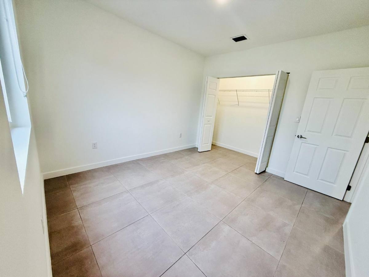 Apartment for rent at 1295 W 69 St #203, Hialeah, FL 33014