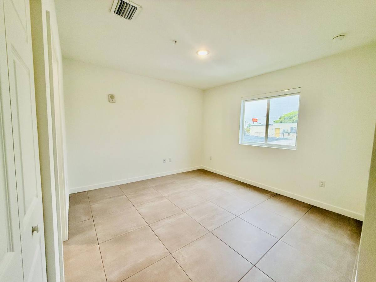 Apartment for rent at 1295 W 69 St #203, Hialeah, FL 33014