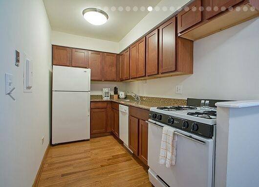 Apartment for rent at 640 W Sheridan #203, Chicago, IL 60613