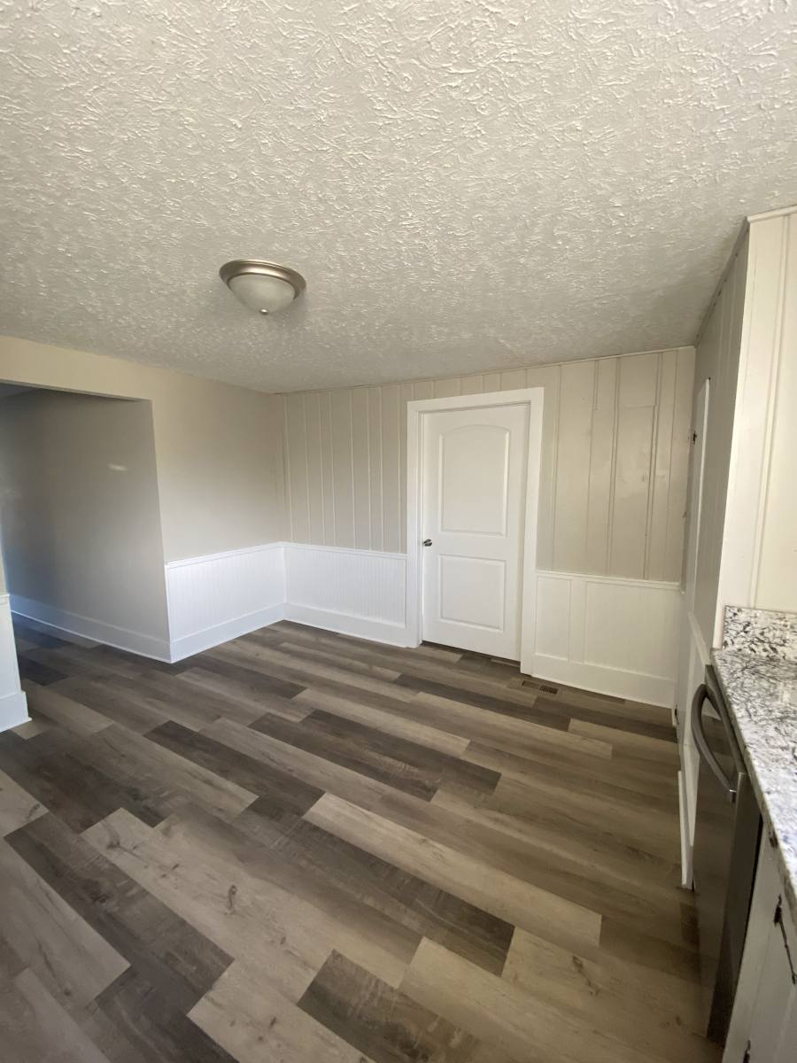 Apartment for rent at 1116 N Royal Ave #2, Front Royal, VA 22630