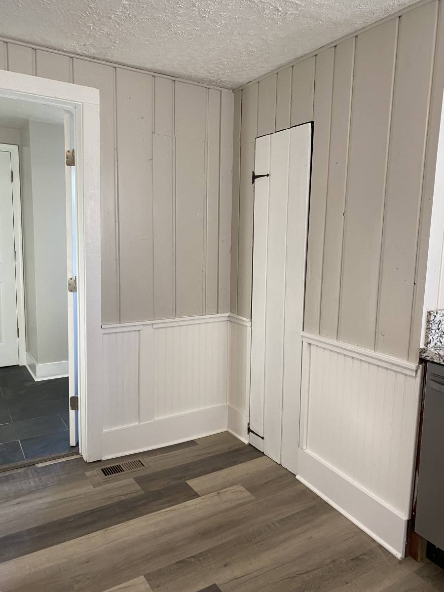 Apartment for rent at 1116 N Royal Ave #2, Front Royal, VA 22630