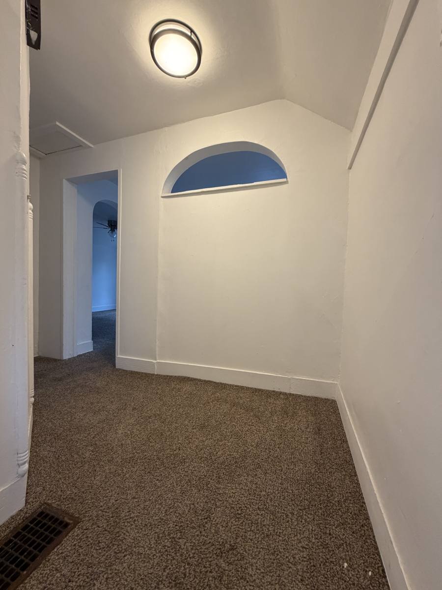 Apartment for rent at 401 N Porter St #401, Saginaw, MI 48602