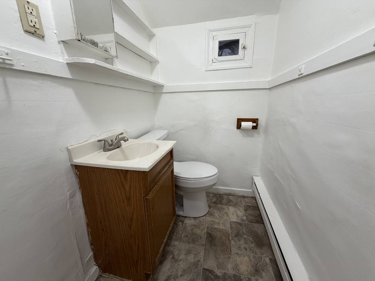 Apartment for rent at 401 N Porter St #401, Saginaw, MI 48602