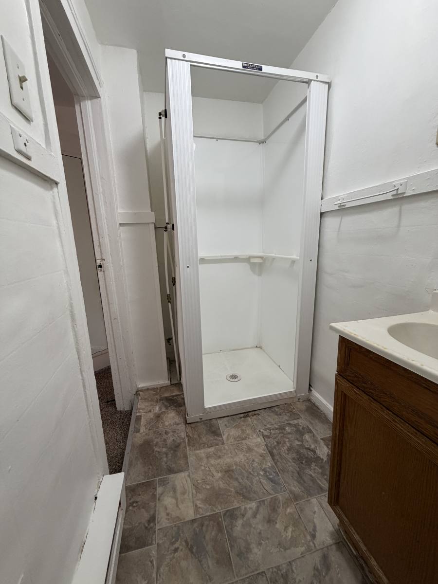 Apartment for rent at 401 N Porter St #401, Saginaw, MI 48602