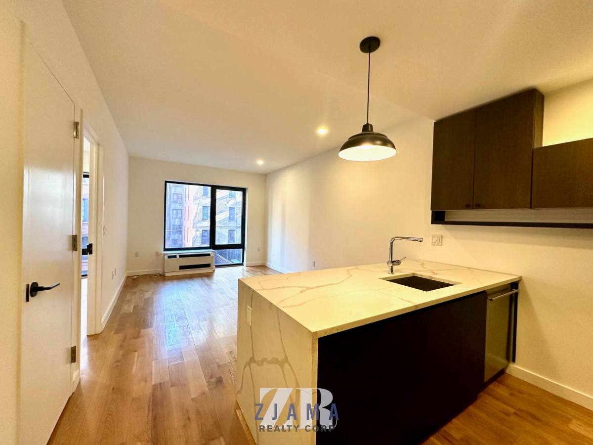 Apartment for rent at 25 E 19th St #6D, Brooklyn, NY 11226