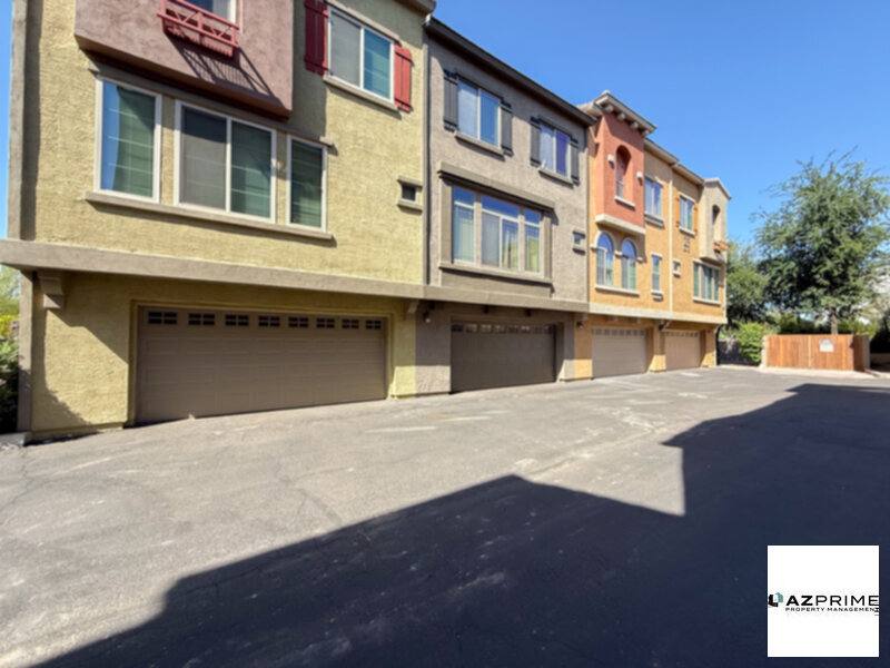 Condo for rent at 16825 N 14th St #90, Phoenix, AZ 85022