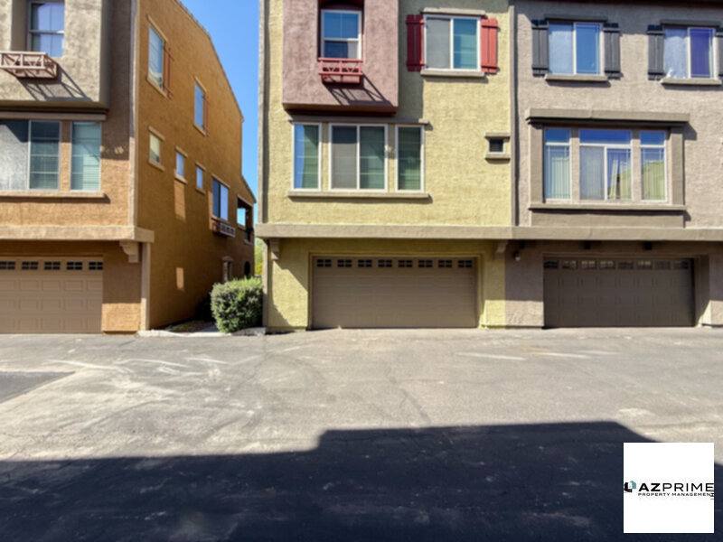 Condo for rent at 16825 N 14th St #90, Phoenix, AZ 85022