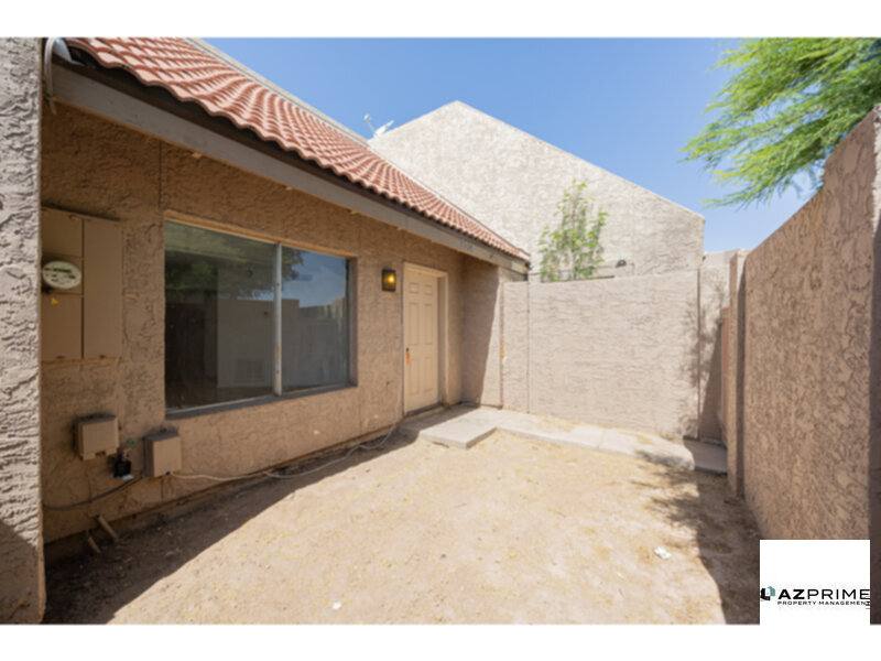 Townhouse for rent at 7314 N 43rd Ave, Glendale, AZ 85301