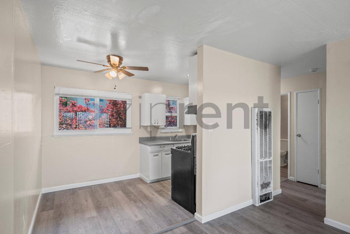 Apartment for rent at 24035 2nd St #204, Hayward, CA 94541