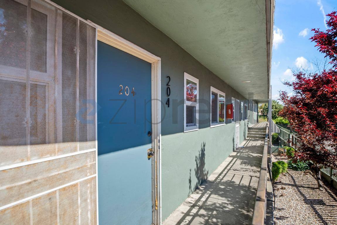 Apartment for rent at 24035 2nd St #204, Hayward, CA 94541