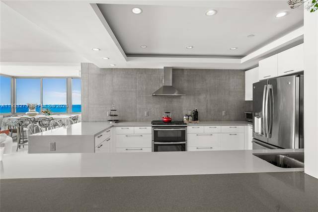 Apartment for rent at 5055 Collins Ave #11C, Miami Beach, FL 33140