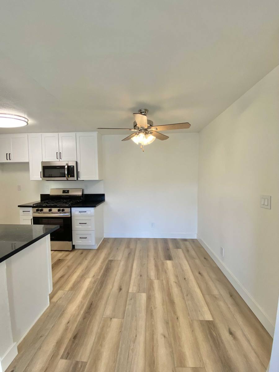 Apartment for rent at 11028 Moorpark St #212, North Hollywood, CA 91602