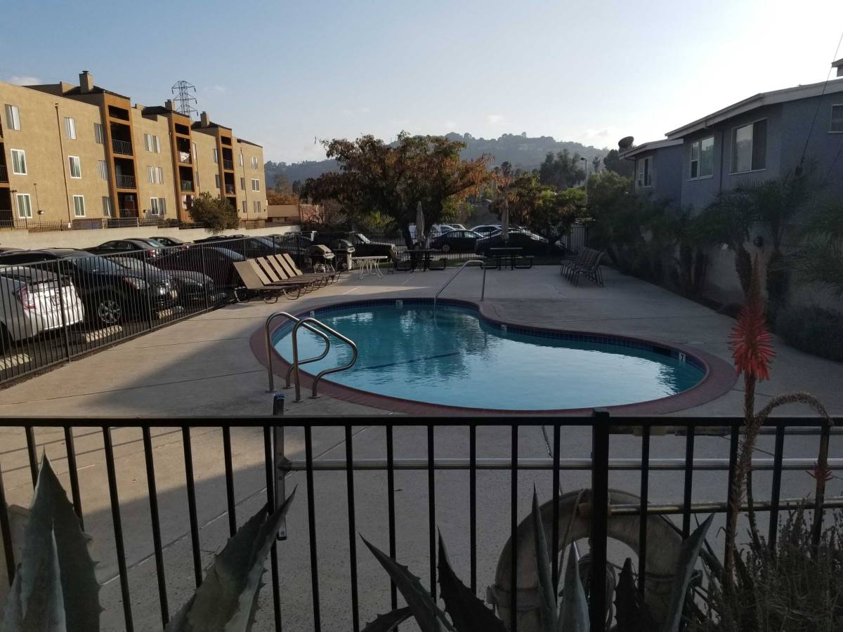 Apartment for rent at 11028 Moorpark St #212, North Hollywood, CA 91602