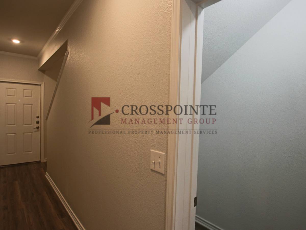 Townhouse for rent at 1927 Lindbergh Dr, Tyler, TX 75703