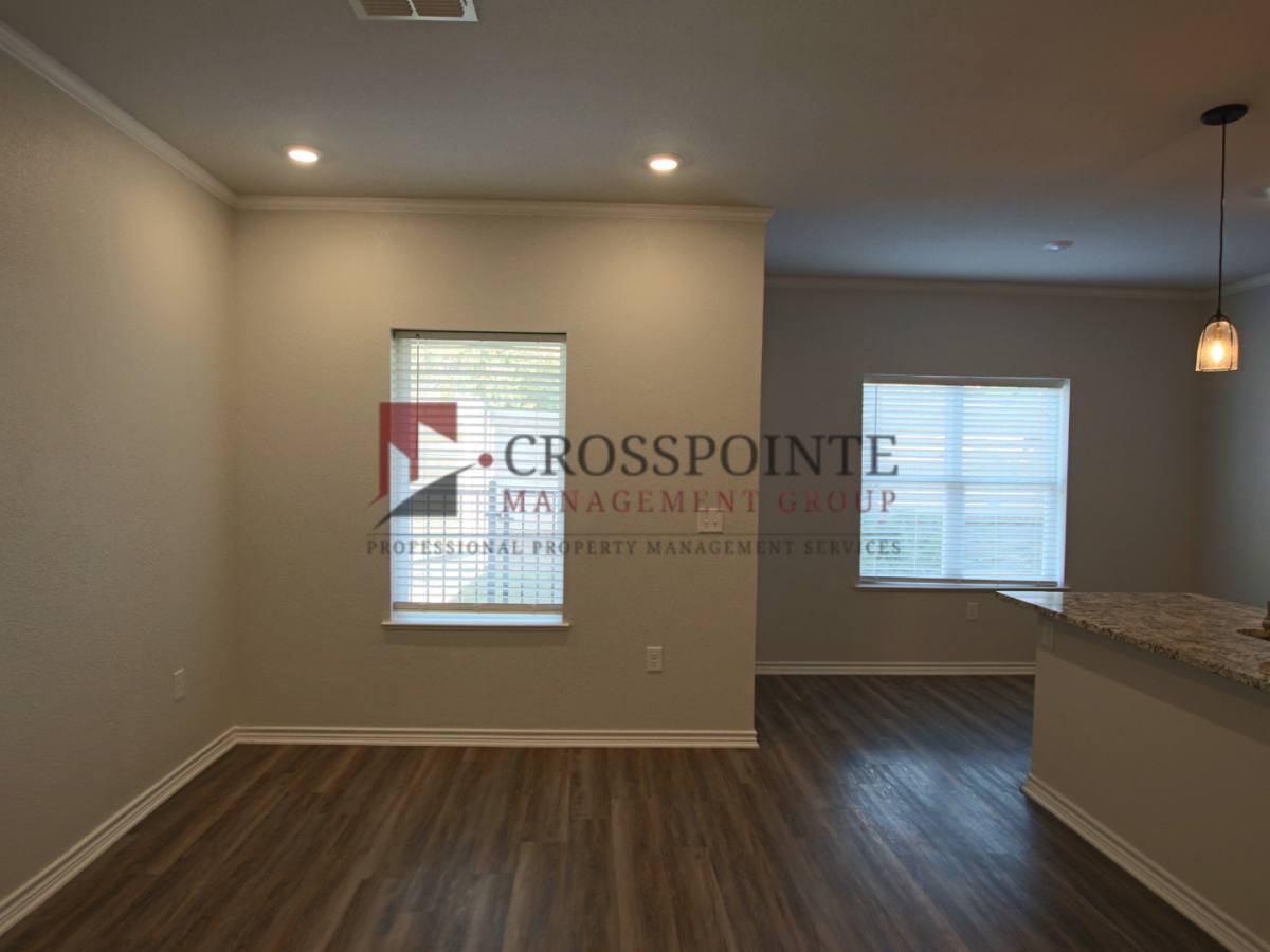 Townhouse for rent at 1927 Lindbergh Dr, Tyler, TX 75703