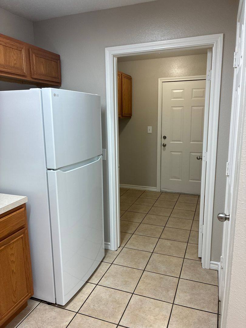 Apartment for rent at 602 N Belmont Ave, Lubbock, TX 79416