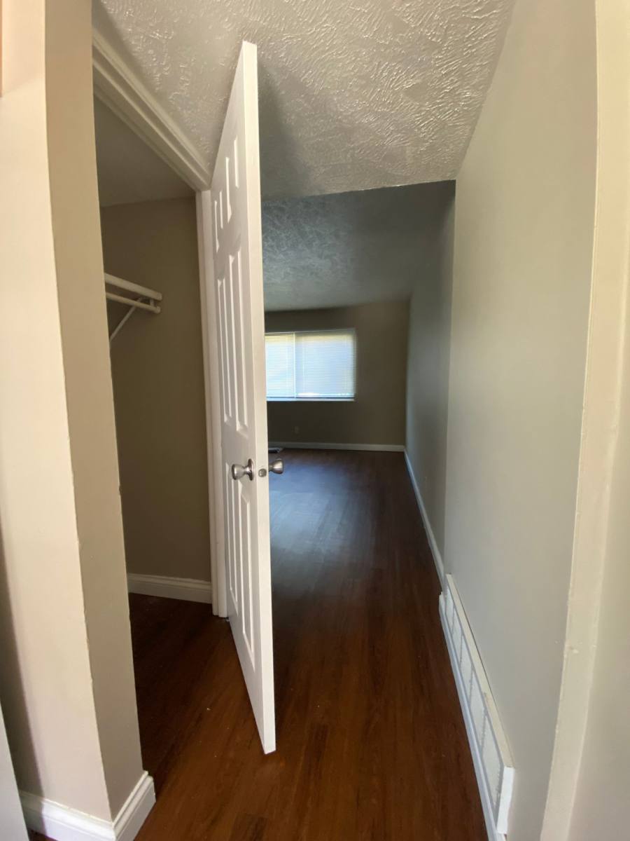 Townhouse for rent at 331 Riley Dr, Bloomington, IL 61701