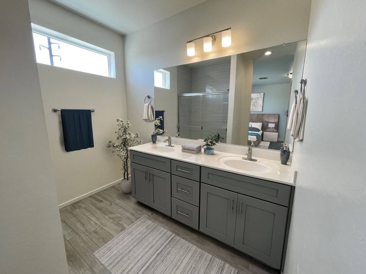 Townhouse for rent at 701 N McQueen Rd, Chandler, AZ 85225