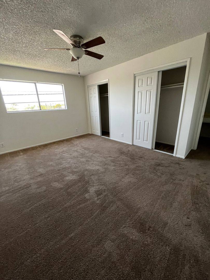 Apartment for rent at 4141 Rosecrans Ave, Hawthorne, CA 90250