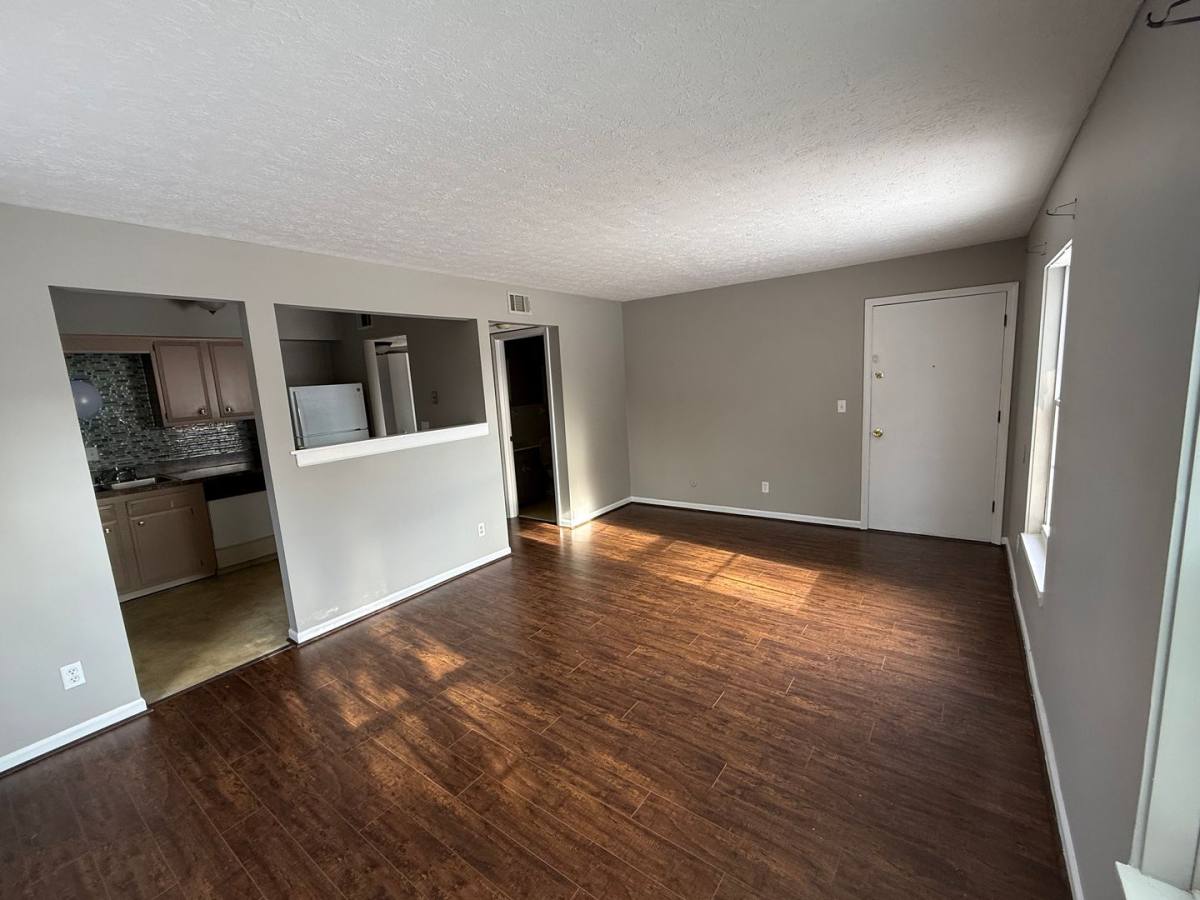 Townhouse for rent at 1316 Roosevelt Ave, New Albany, IN 47150
