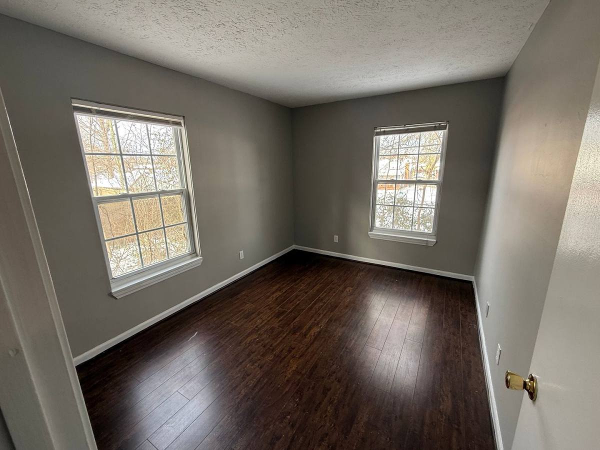 Townhouse for rent at 1316 Roosevelt Ave, New Albany, IN 47150