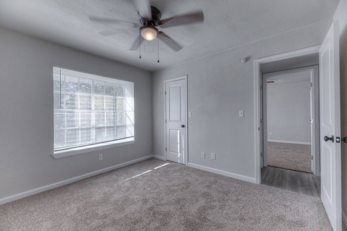 Apartment for rent at 1027 E 41st St, Tulsa, OK 74105
