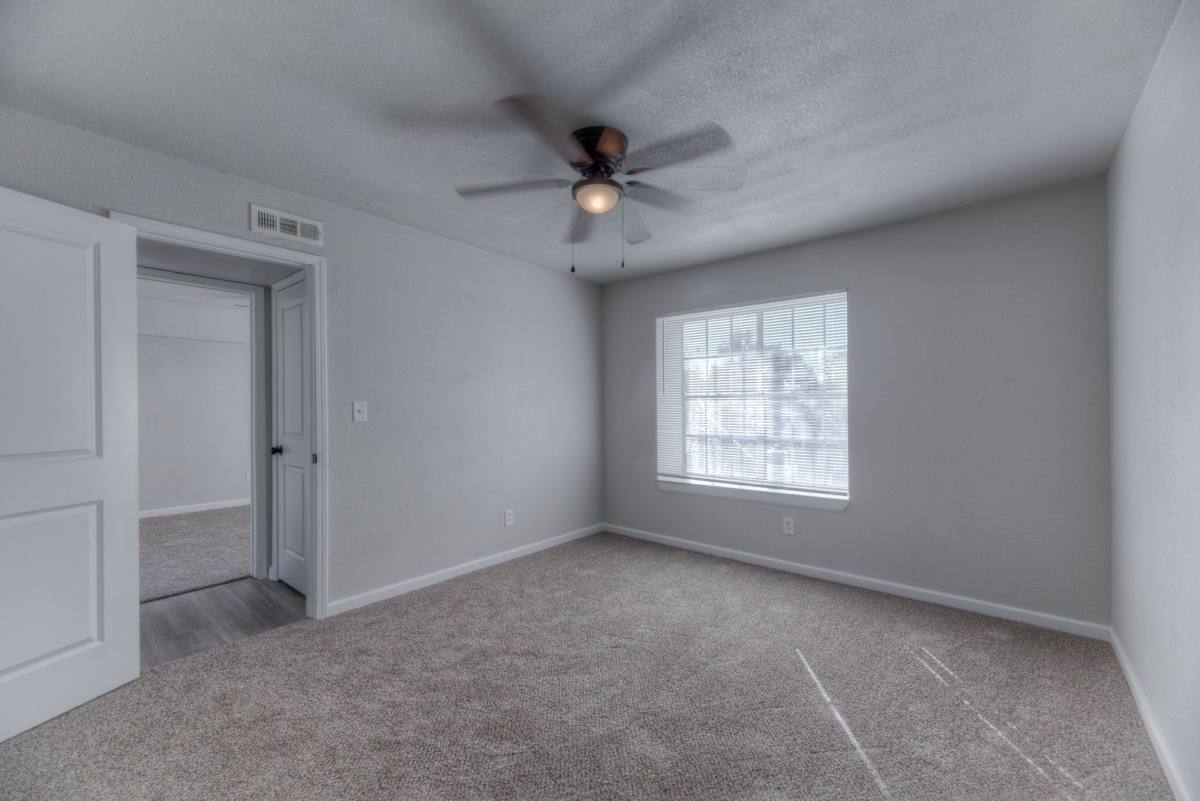 Apartment for rent at 1027 E 41st St, Tulsa, OK 74105