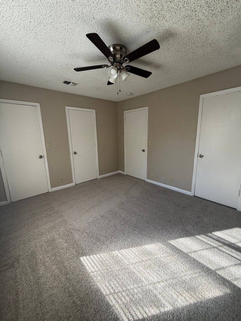 Townhouse for rent at 617 Castlegate Dr, Nashville, TN 37217