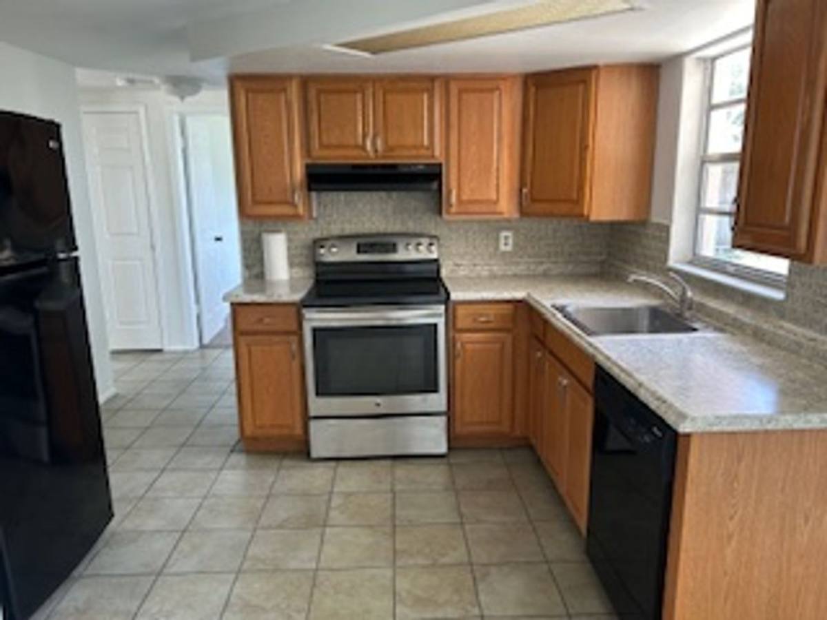 House for rent at 9820 Rainbow Lane, Port Richey, FL 34668