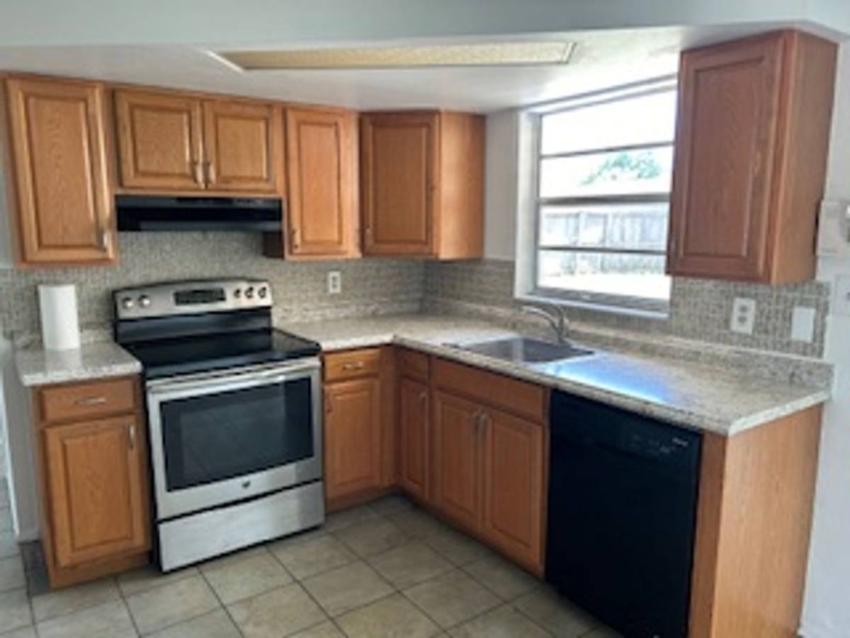 House for rent at 9820 Rainbow Lane, Port Richey, FL 34668