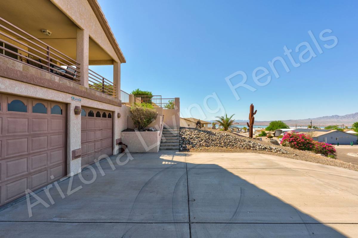 House for rent at 2450 Angler Dr, Lake Havasu City, AZ 86403