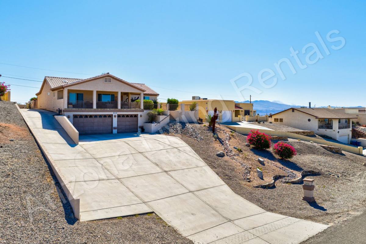 House for rent at 2450 Angler Dr, Lake Havasu City, AZ 86403