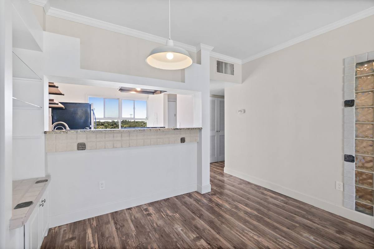 Condo for rent at 719 S Beach St, Daytona Beach, FL 32114