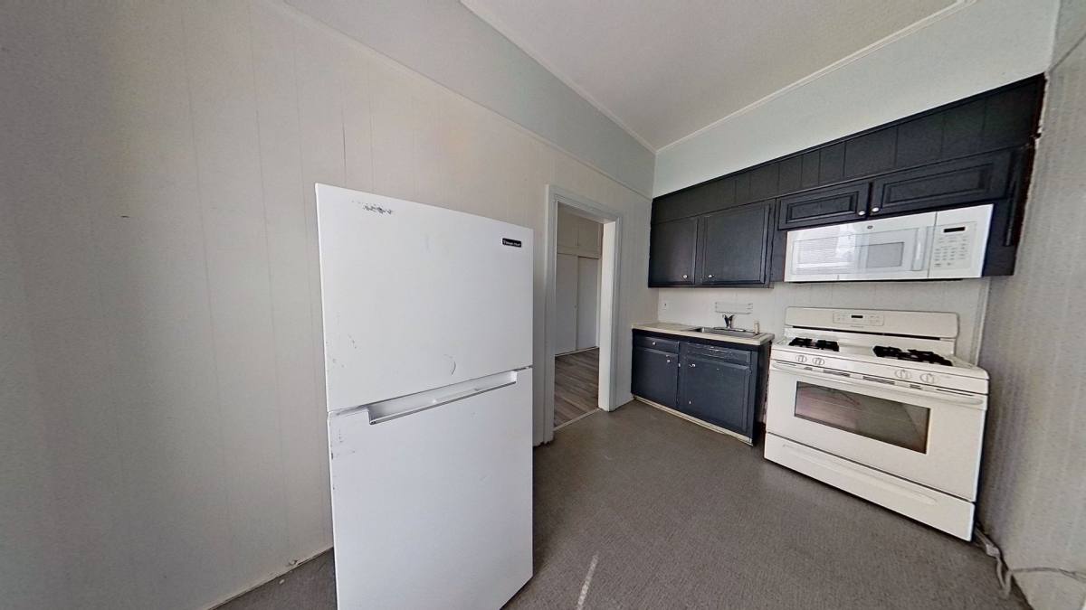 Apartment for rent at 347 S George St, York, PA 17401