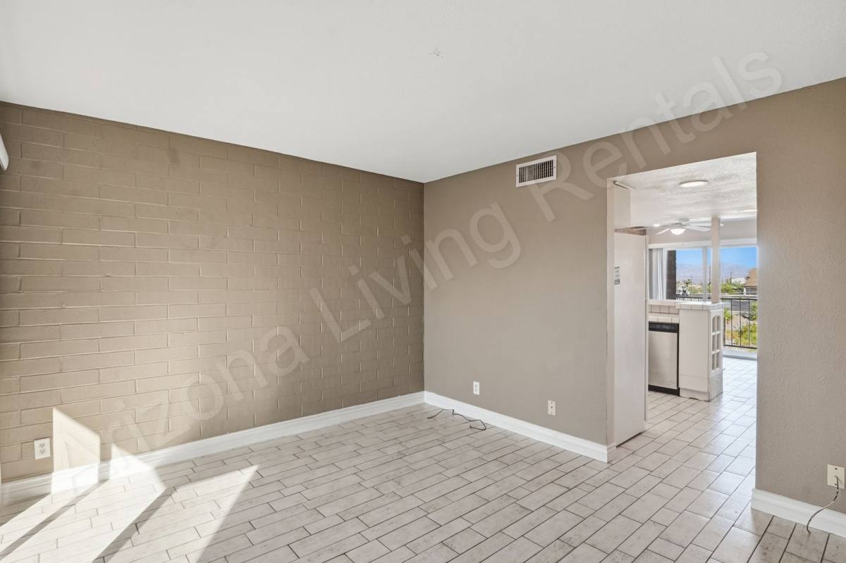 Apartment for rent at 89 Acoma Blvd N, Lake Havasu City, AZ 86403