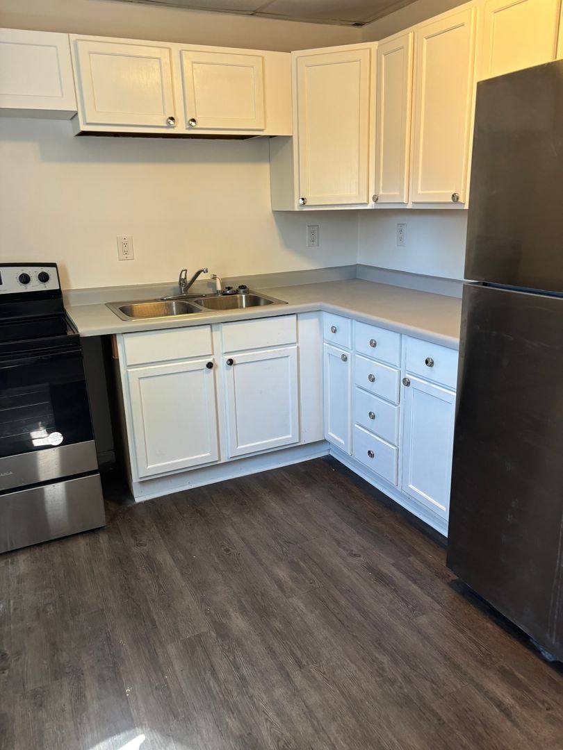 Apartment for rent at 2408 Brown St, Anderson, IN 46016