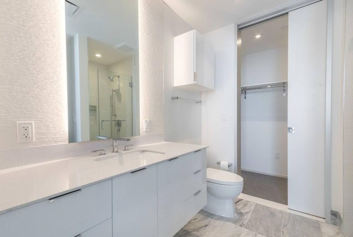 Apartment for rent at 301 W Ave, Austin, TX 78701
