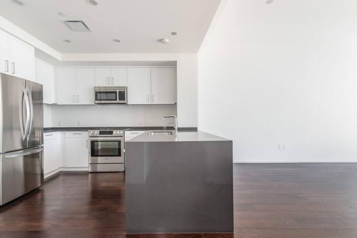 Apartment for rent at 301 W Ave, Austin, TX 78701