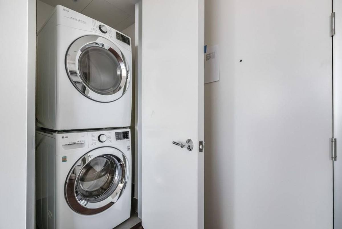 Apartment for rent at 301 W Ave, Austin, TX 78701