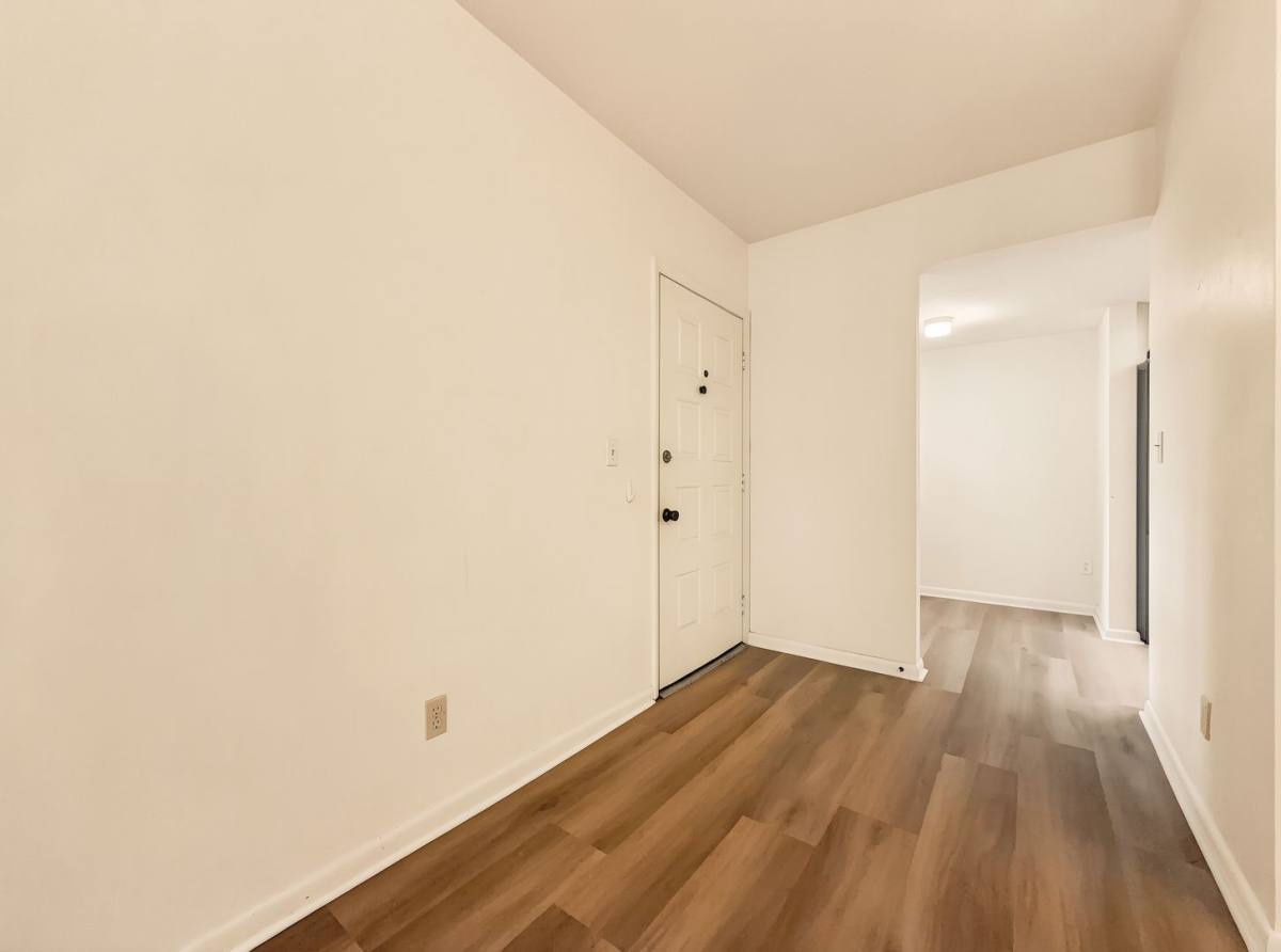 Condo for rent at 1701 Courtyard Way #105, Naples, FL 34112