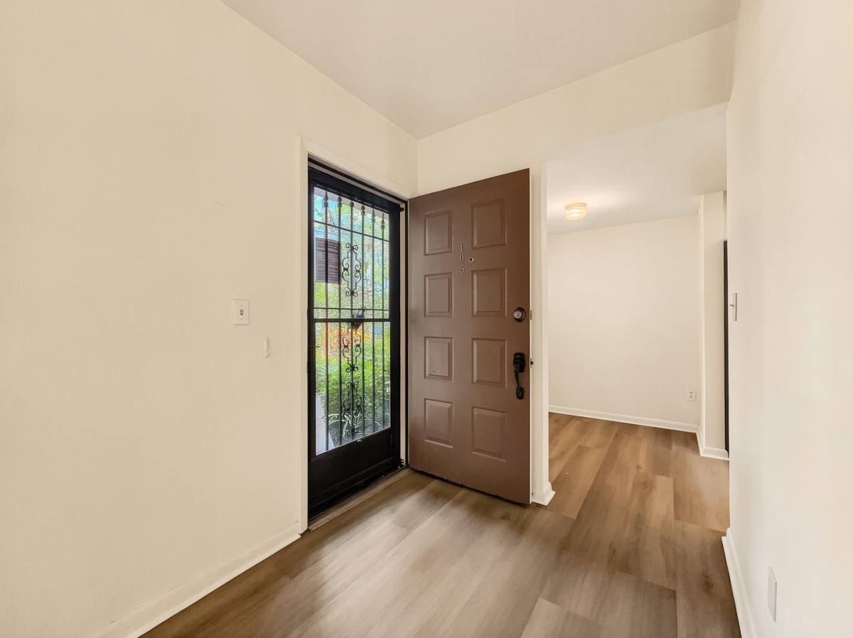 Condo for rent at 1701 Courtyard Way #105, Naples, FL 34112