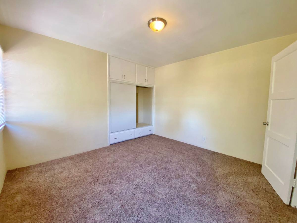Apartment for rent at 1833-1843 Daisy Ave, Long Beach, CA 90806