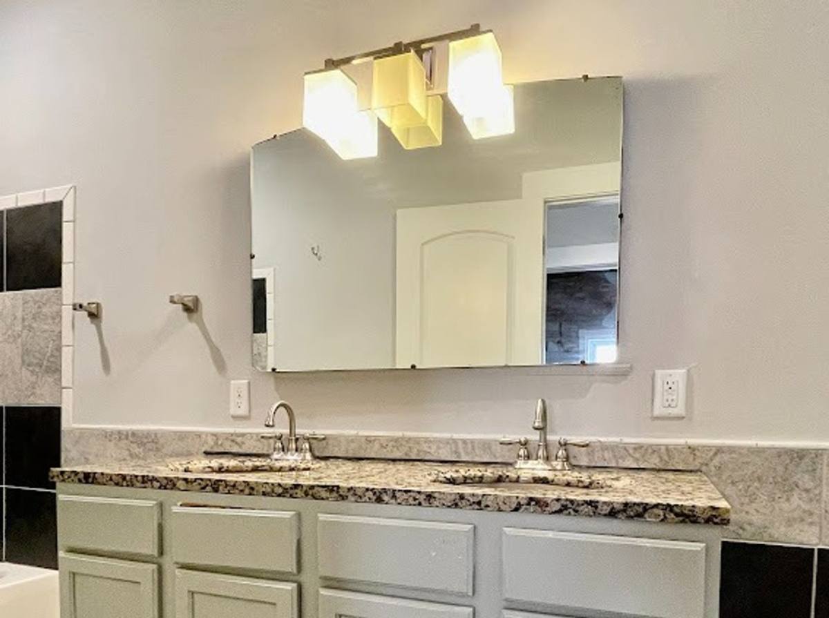 Apartment for rent at 809-813 Madison Ave, Covington, KY 41011