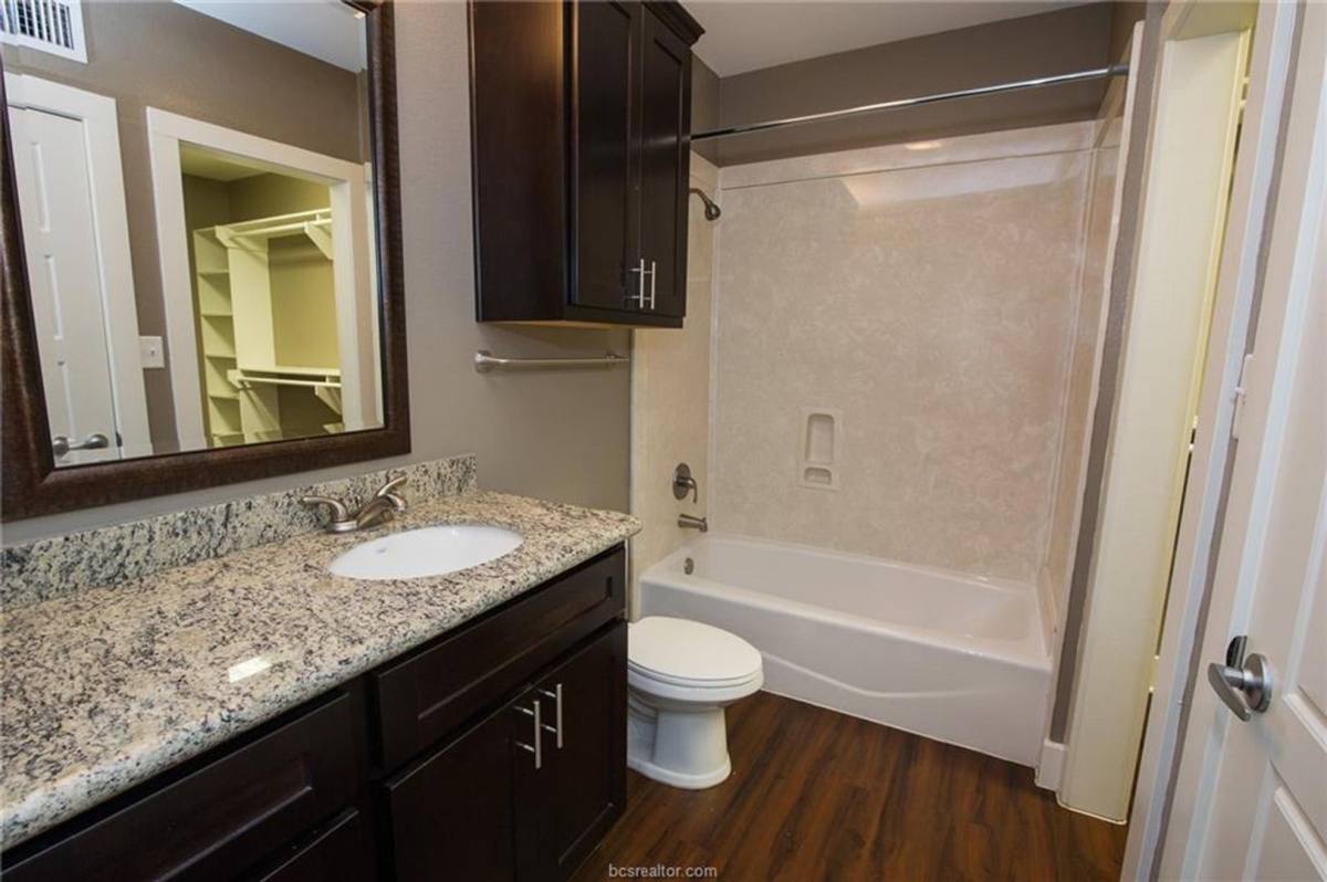 Apartment for rent at 403 College Main, College Station, TX 77840