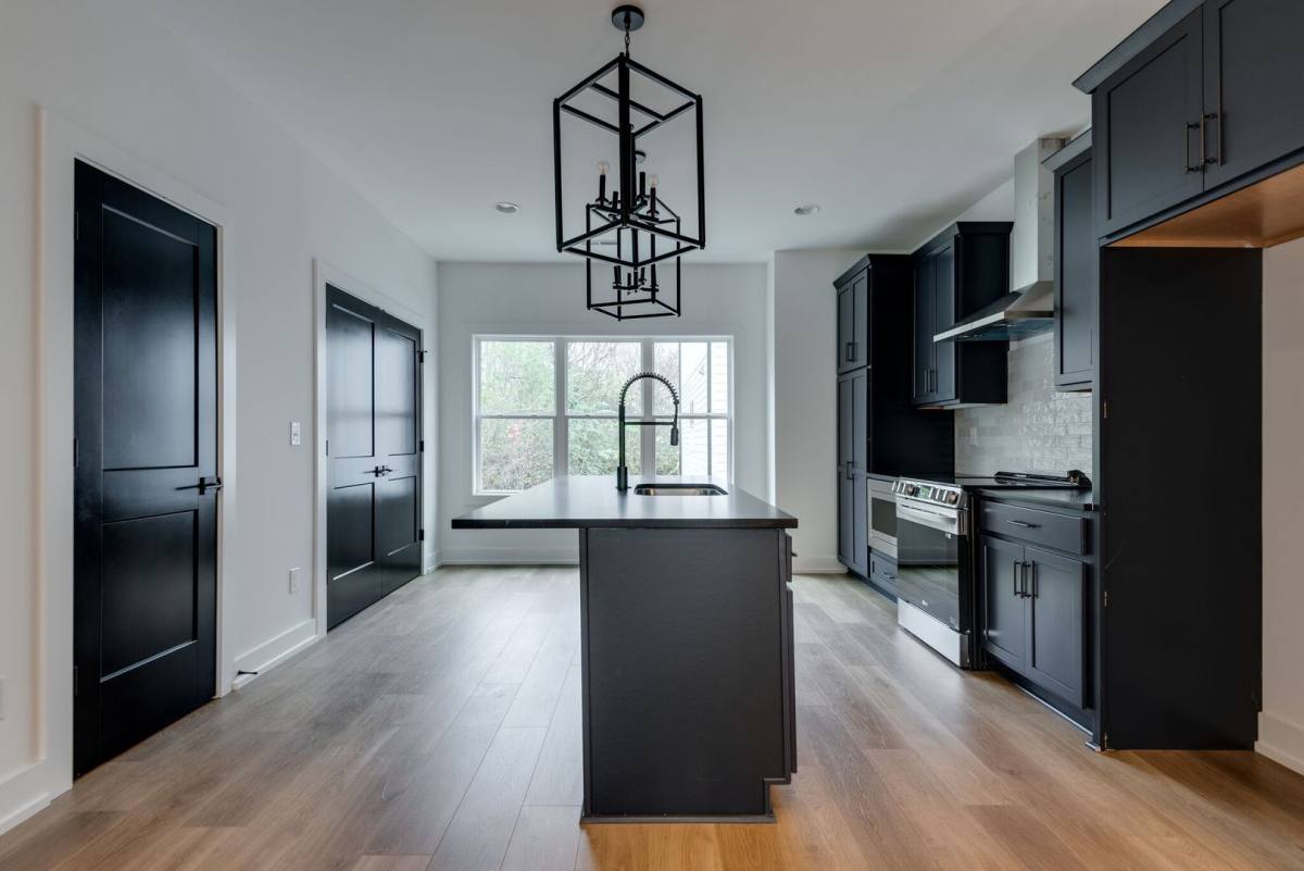 Townhouse for rent at 862 W Sharpe Ave, Nashville, TN 37206