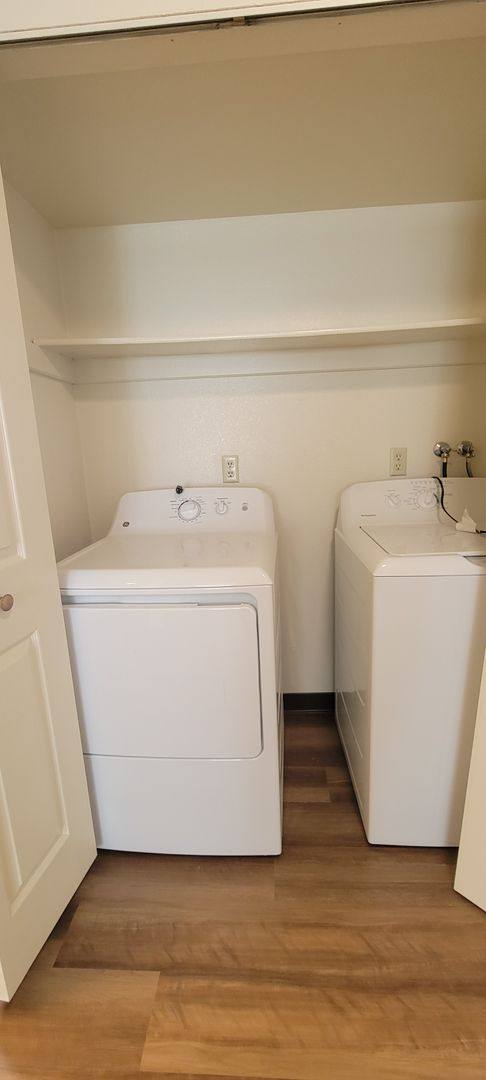 Apartment for rent at 1232 Burton Court, Redding, CA 96003
